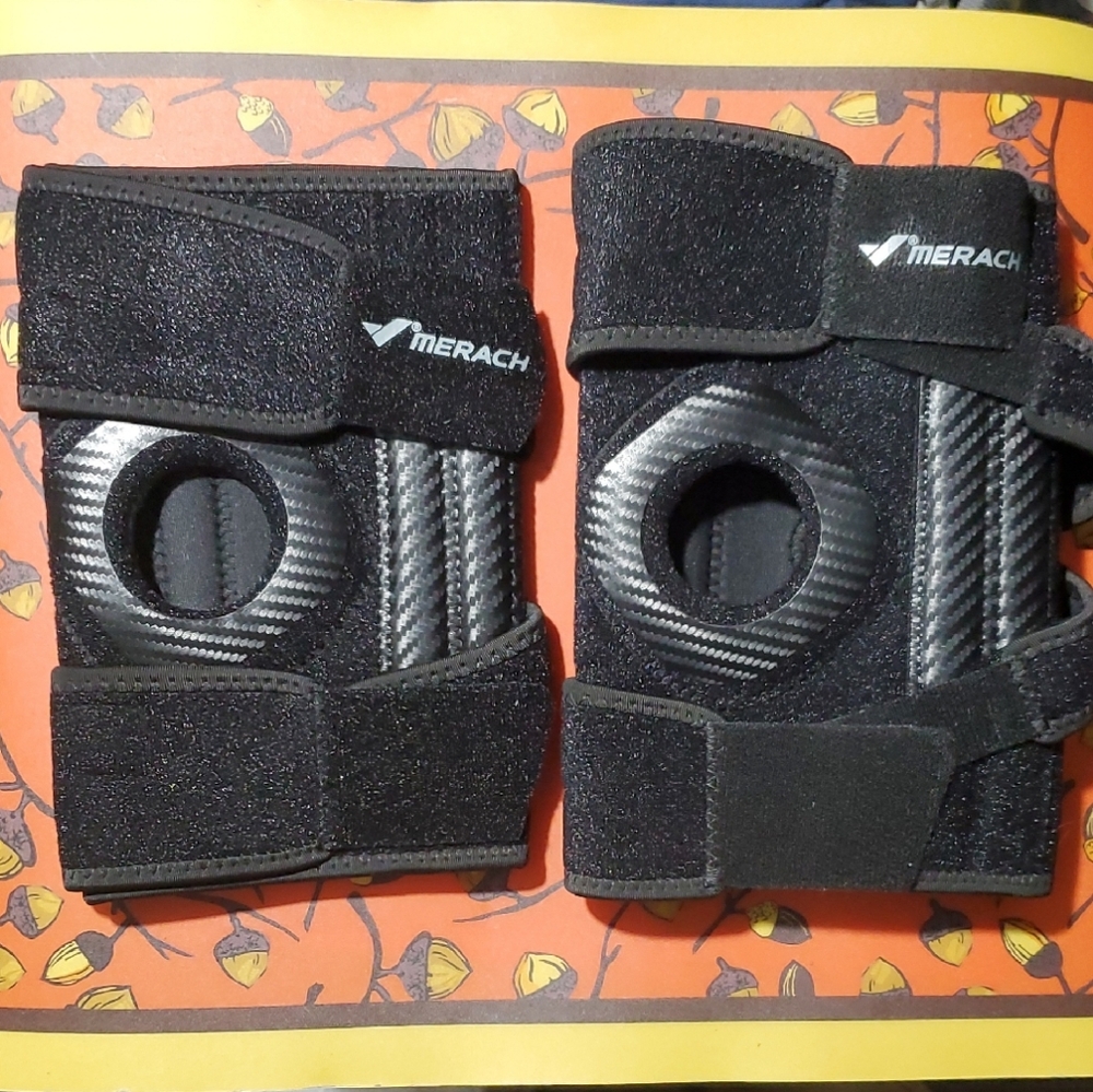 Adjustable Patella Knee Braces Nwot